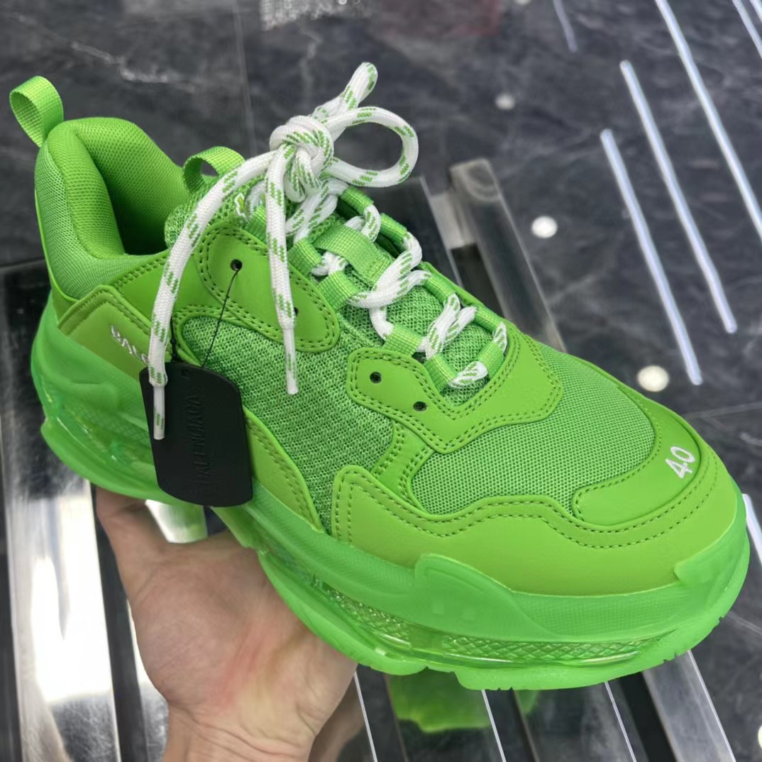 Balenciaga Triple S Sneaker - DesignerGu