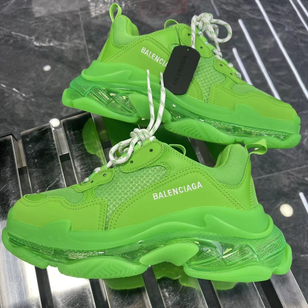 Balenciaga Triple S Sneaker - DesignerGu