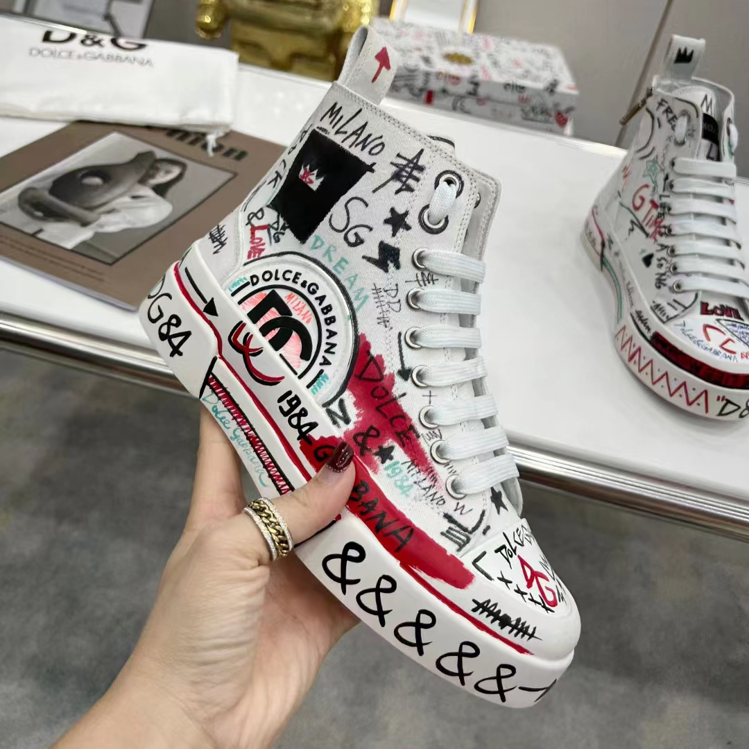 Dolce & Gabbana Hand-Painted Graffiti Canvas Portofino Light Mid-Top  Sneakers - DesignerGu