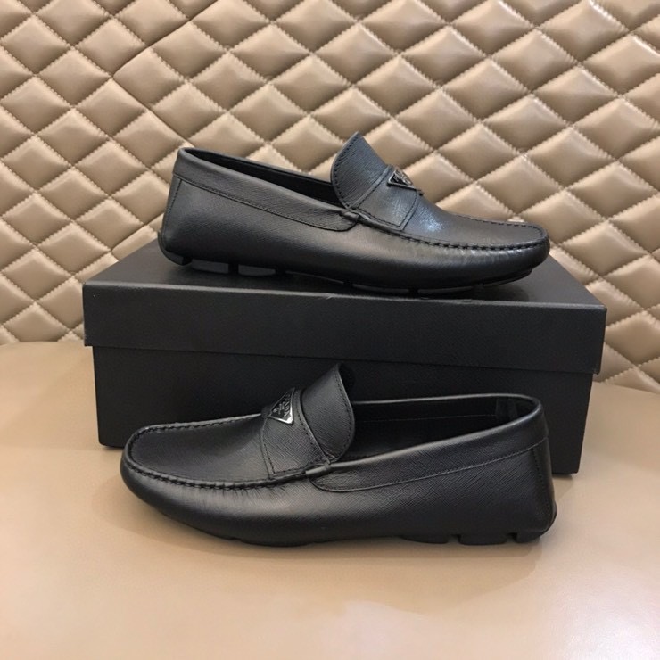 Prada Logo Loafers(Upon UK Size) - DesignerGu