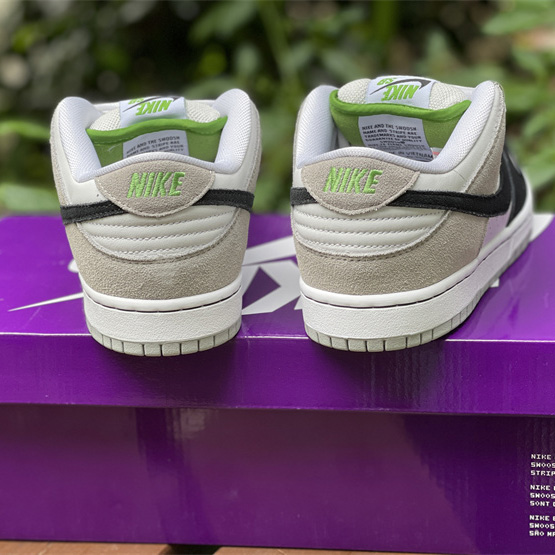 Nike SB Dunk Low “Chlorophyll” Sneaker   BQ6817-011 - DesignerGu