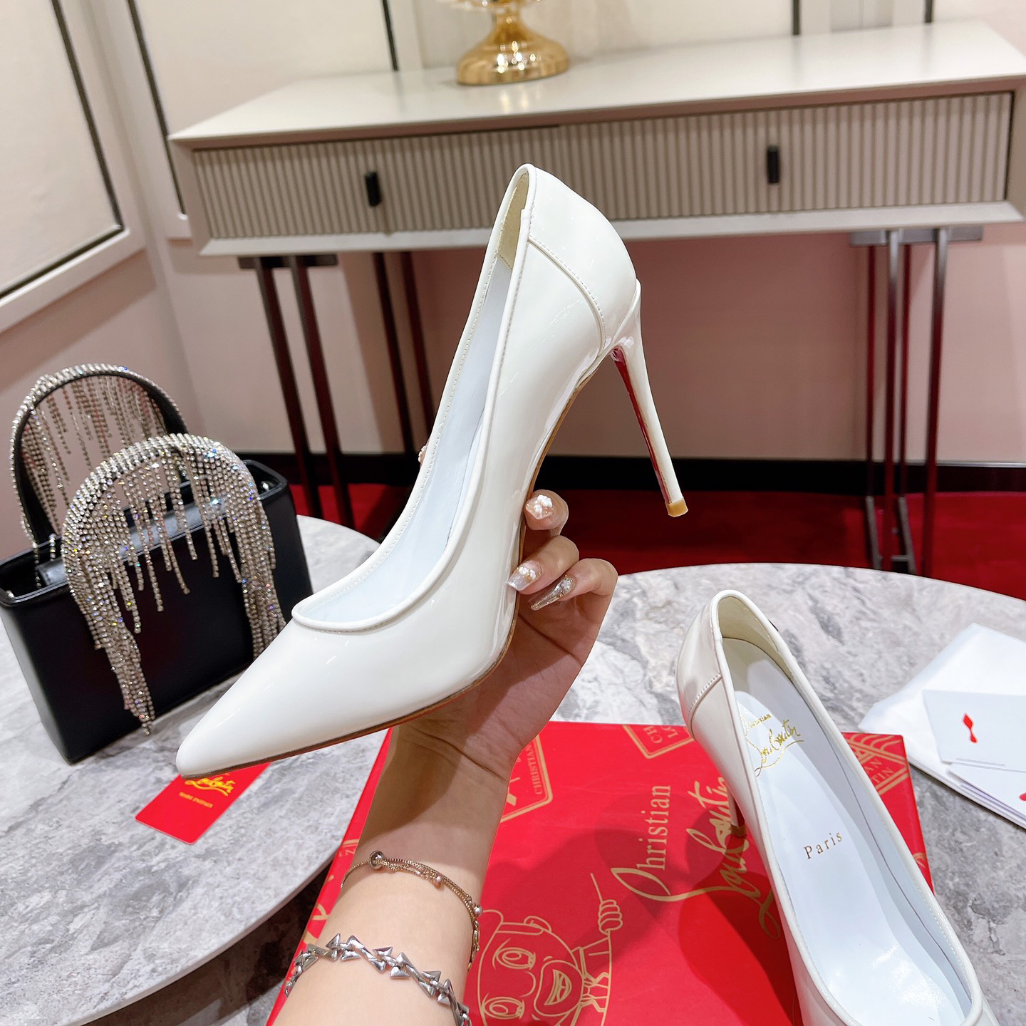 Christian Louboutin Sporty Kate Pump  85mm - DesignerGu