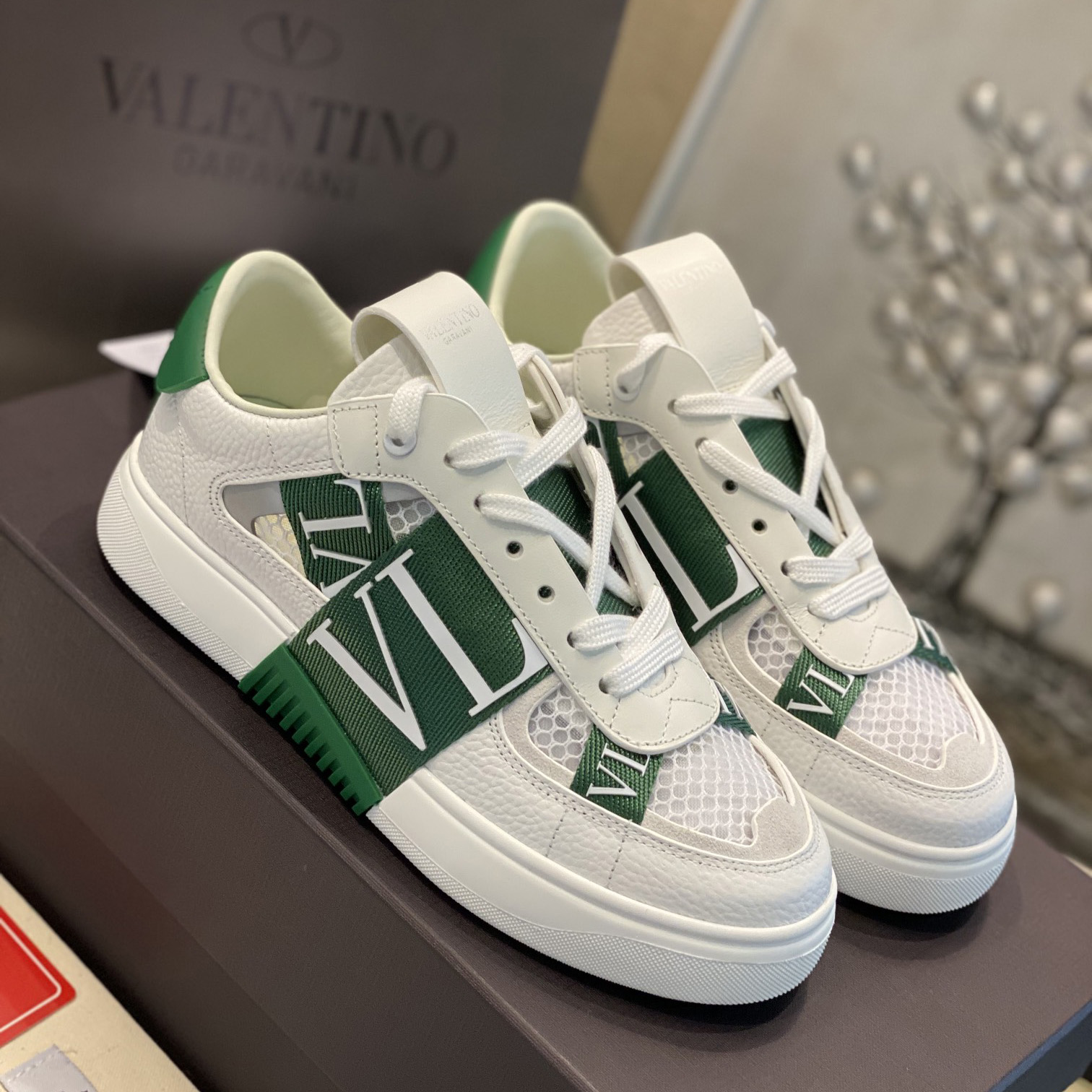 Valenti  VL7N Low-Top Sneakers In Calfskin And Mesh Fabric With Bands - DesignerGu