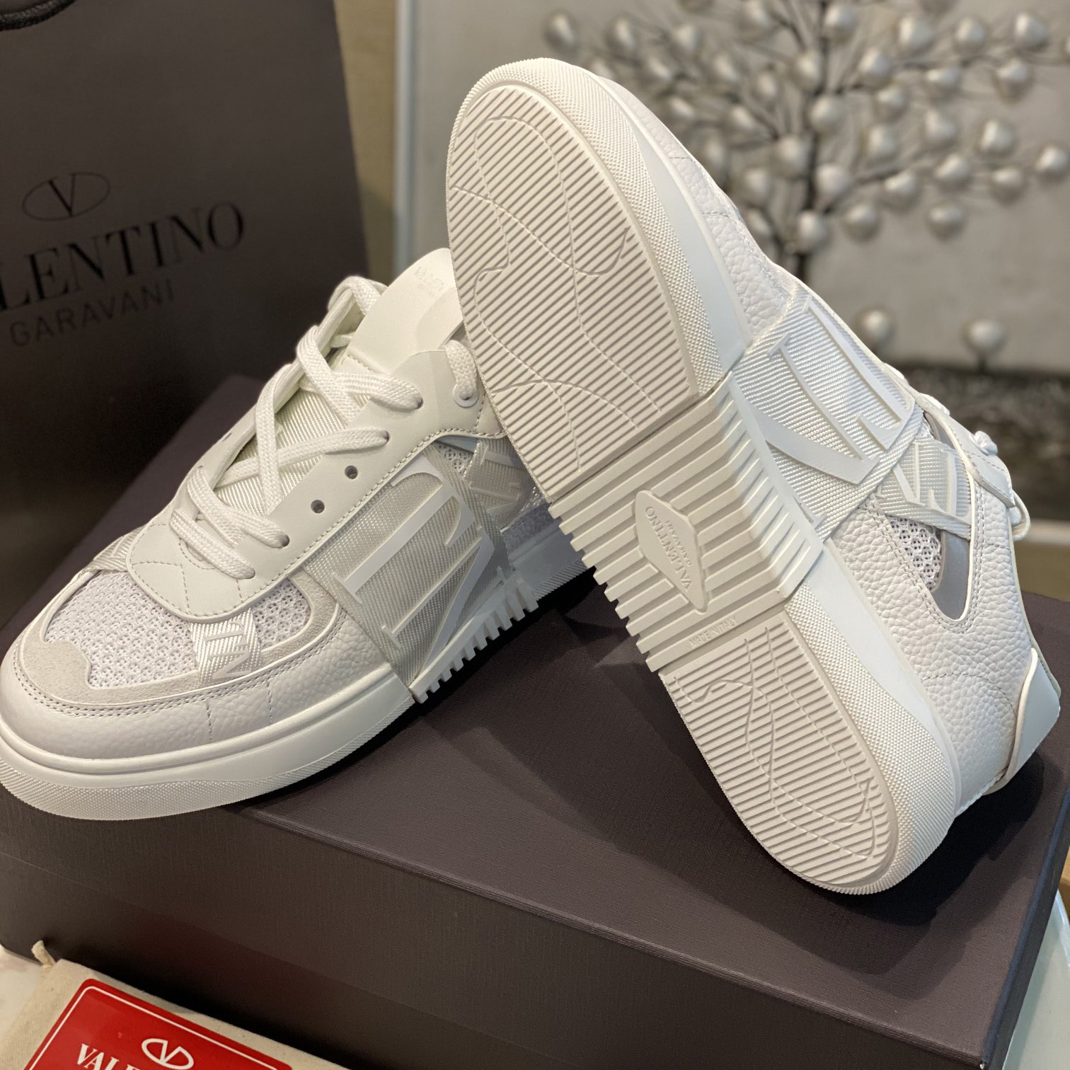 Valenti VL7N Low-Top Sneakers In Calfskin And Mesh Fabric With Bands - DesignerGu