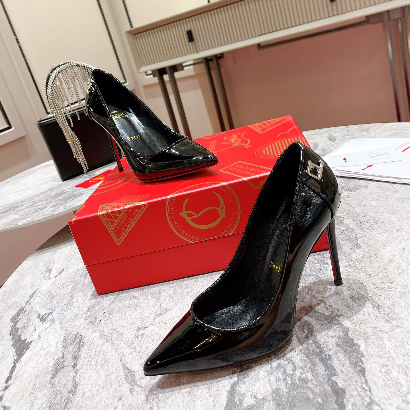 Christian Louboutin Sporty Kate Pump  85mm - DesignerGu