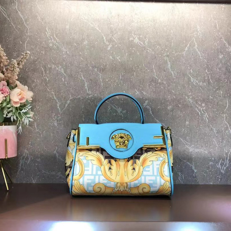 Versace Fendace La Medusa Medium Handbag(25-22-15cm) - DesignerGu