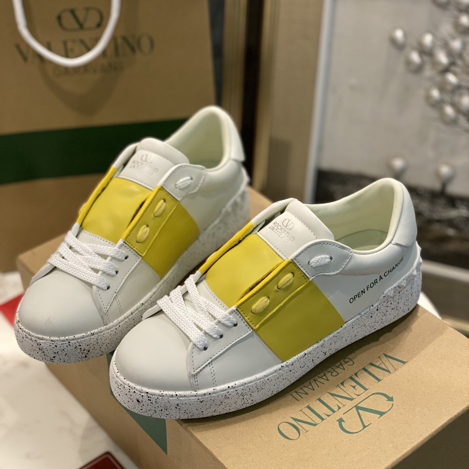 Valenti Open For A Change Sneaker In Bio-Based Material In White/Lemon Cream - DesignerGu