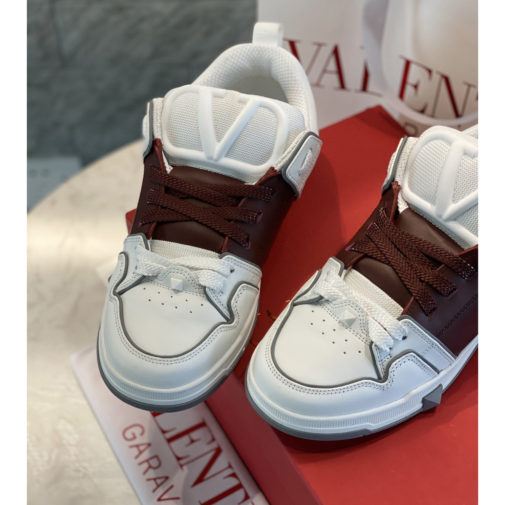 Valenti Open Skate Calfskin And Fabric Sneaker In White/Rubin - DesignerGu