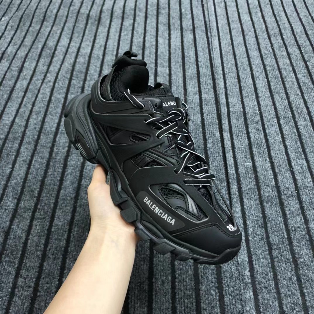 Balenciaga Track  Sneaker - DesignerGu