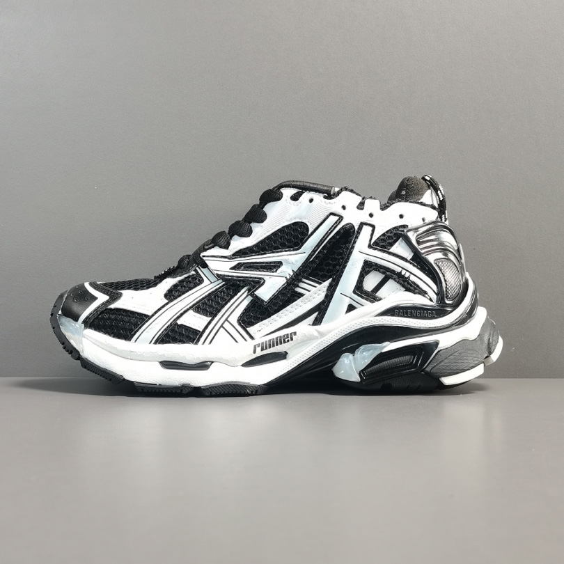 Balenciaga Runner Sneakers - DesignerGu