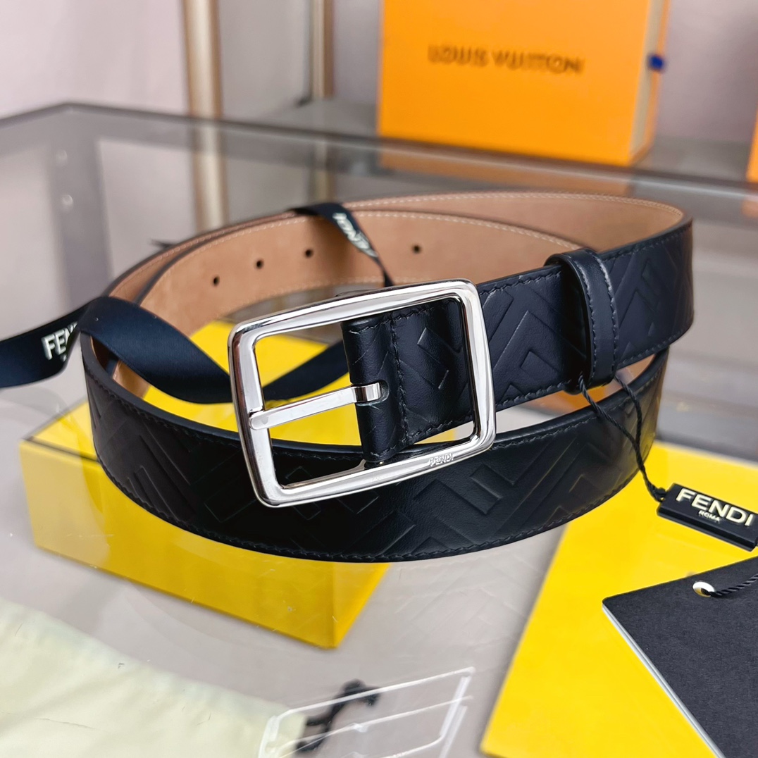 Fendi Leather Belt  - DesignerGu