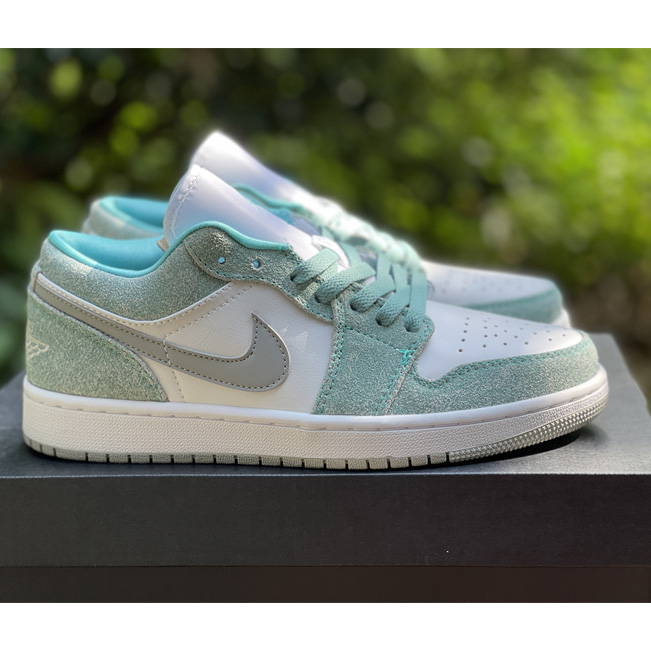 Air Jordan 1 Low ''New Emerald'' Sneaker  DN3705 301 - DesignerGu