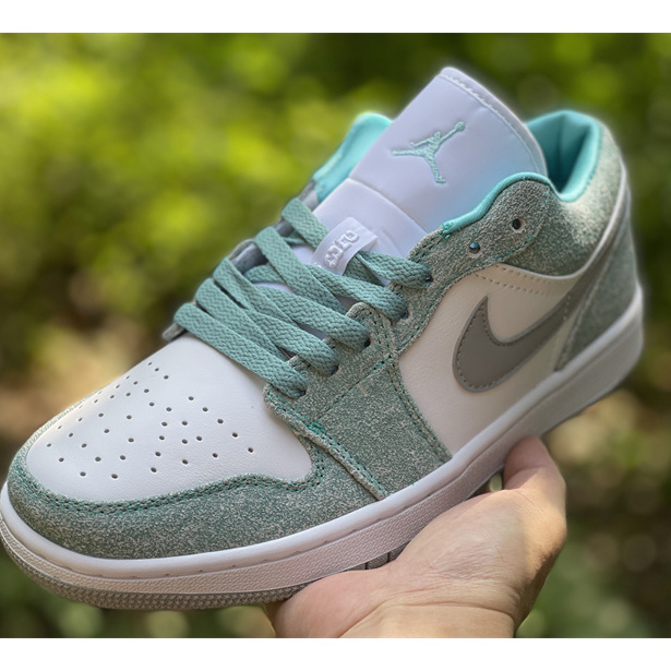 Air Jordan 1 Low ''New Emerald'' Sneaker  DN3705 301 - DesignerGu