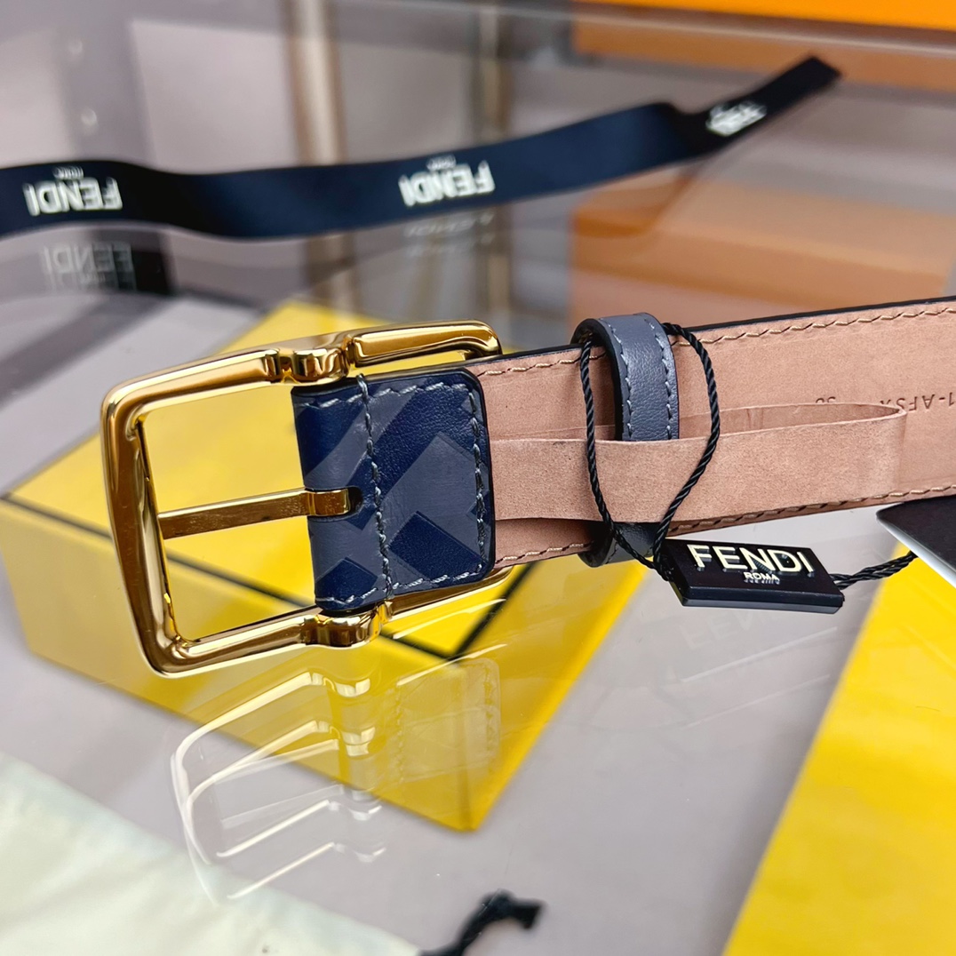 Fendi Leather Belt  - DesignerGu