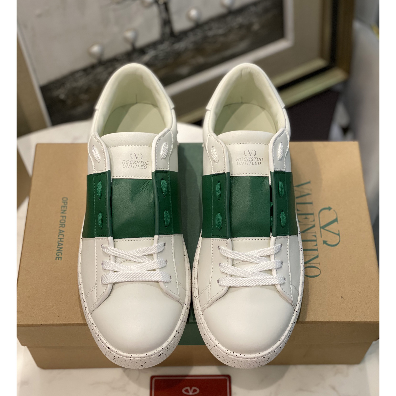 Valenti Open For A Change Sneaker In Bio-Based Material In White/Green - DesignerGu