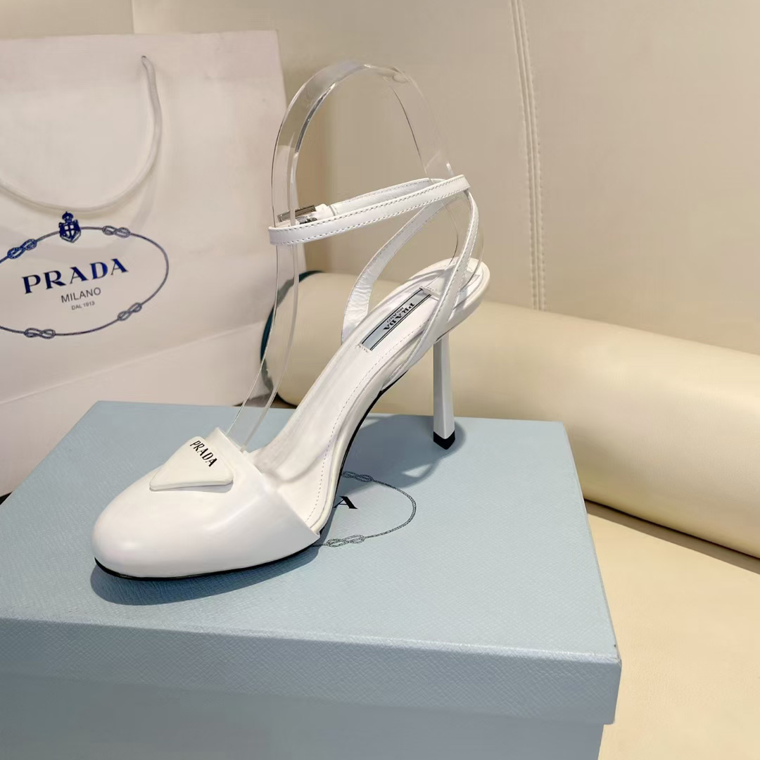 Prada Patent Leather Pumps(95MM) - DesignerGu