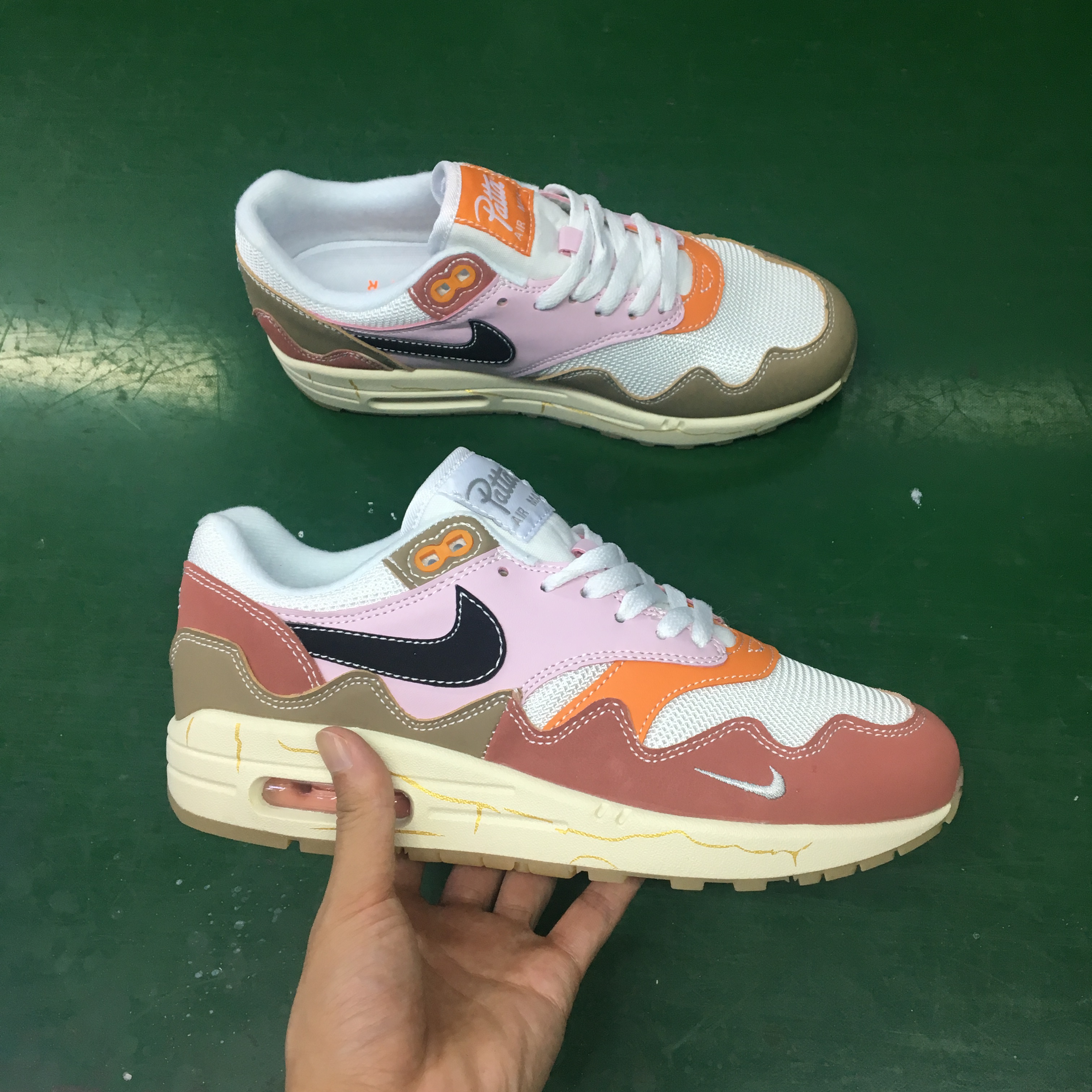 Patta x Nike Air Max 1“Monarch”Sneaker - DesignerGu