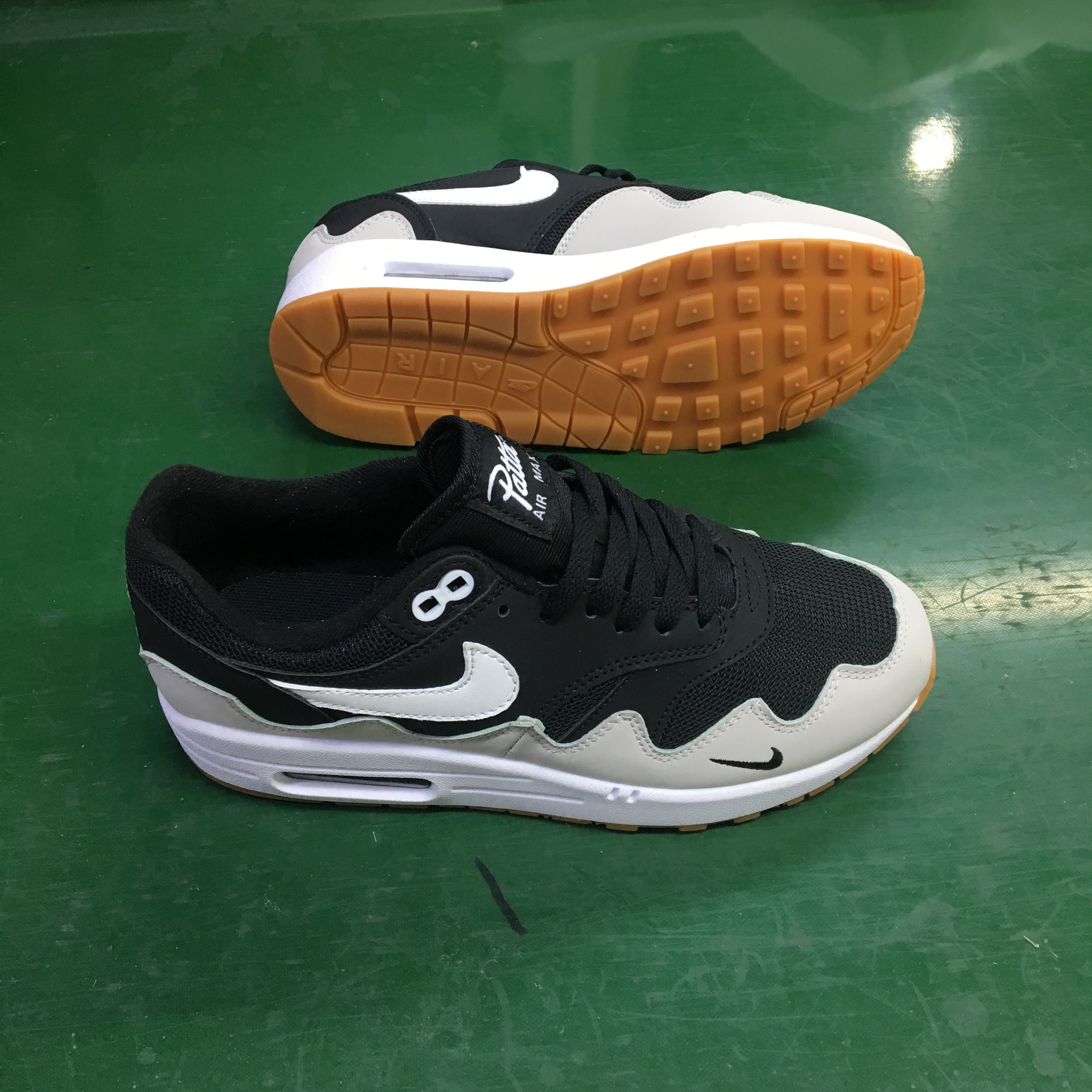 Patta x Nike Air Max 1“Monarch”Sneaker - DesignerGu