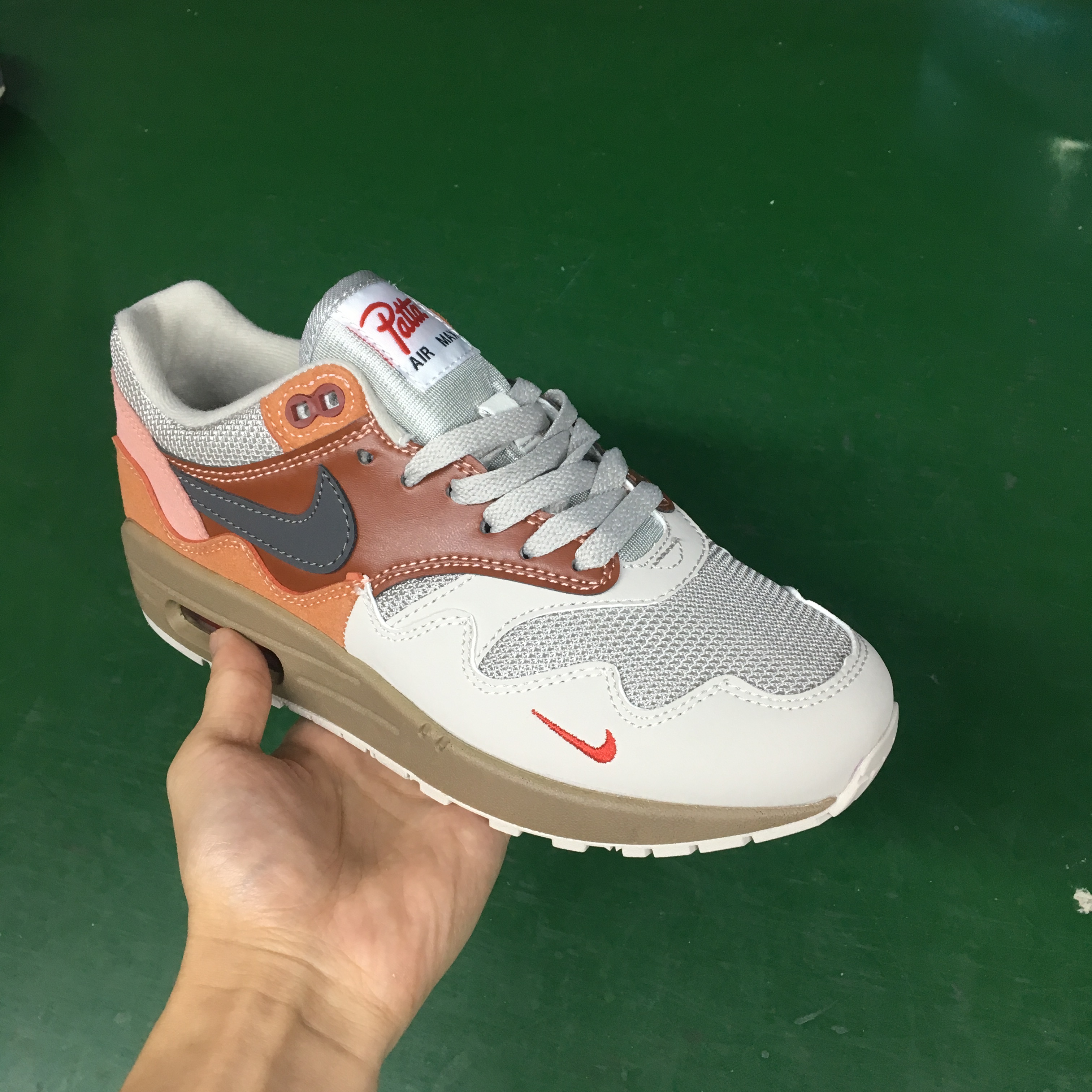 Patta x Nike Air Max 1“Monarch”Sneaker - DesignerGu