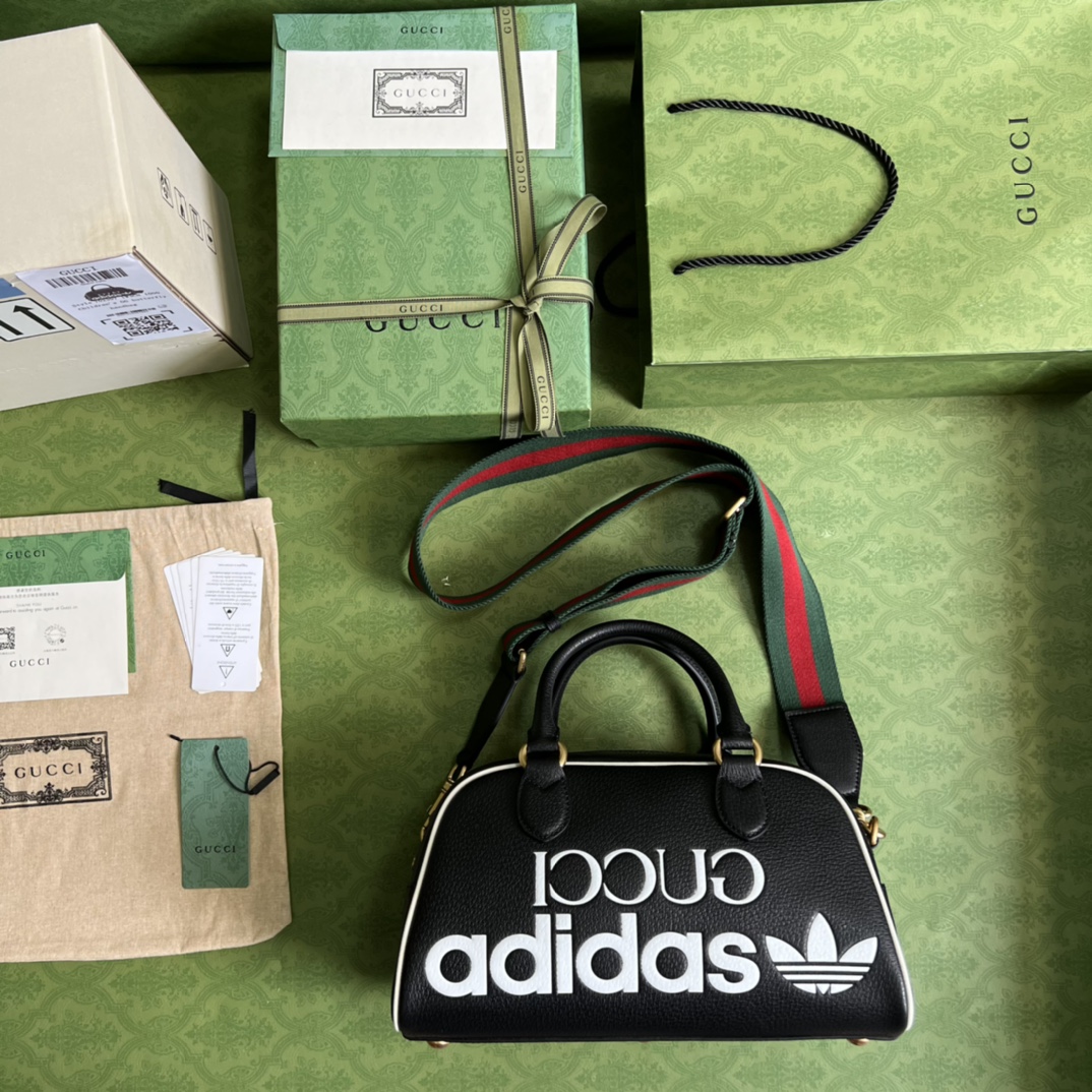 Adidas x Gucci Mini Duffle Bag(31.5-18-15.5cm) - DesignerGu