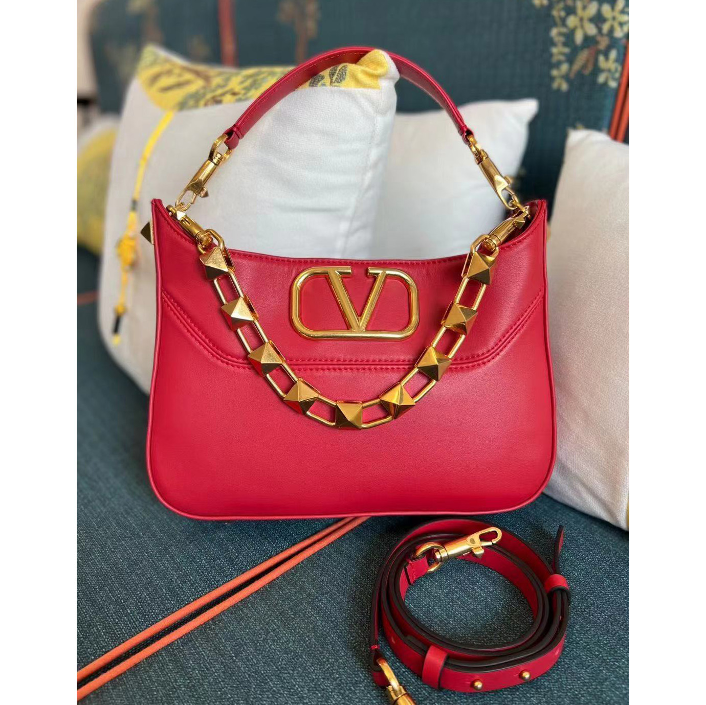 Valenti  Vlogo Handbag(28-22-8cm) - DesignerGu