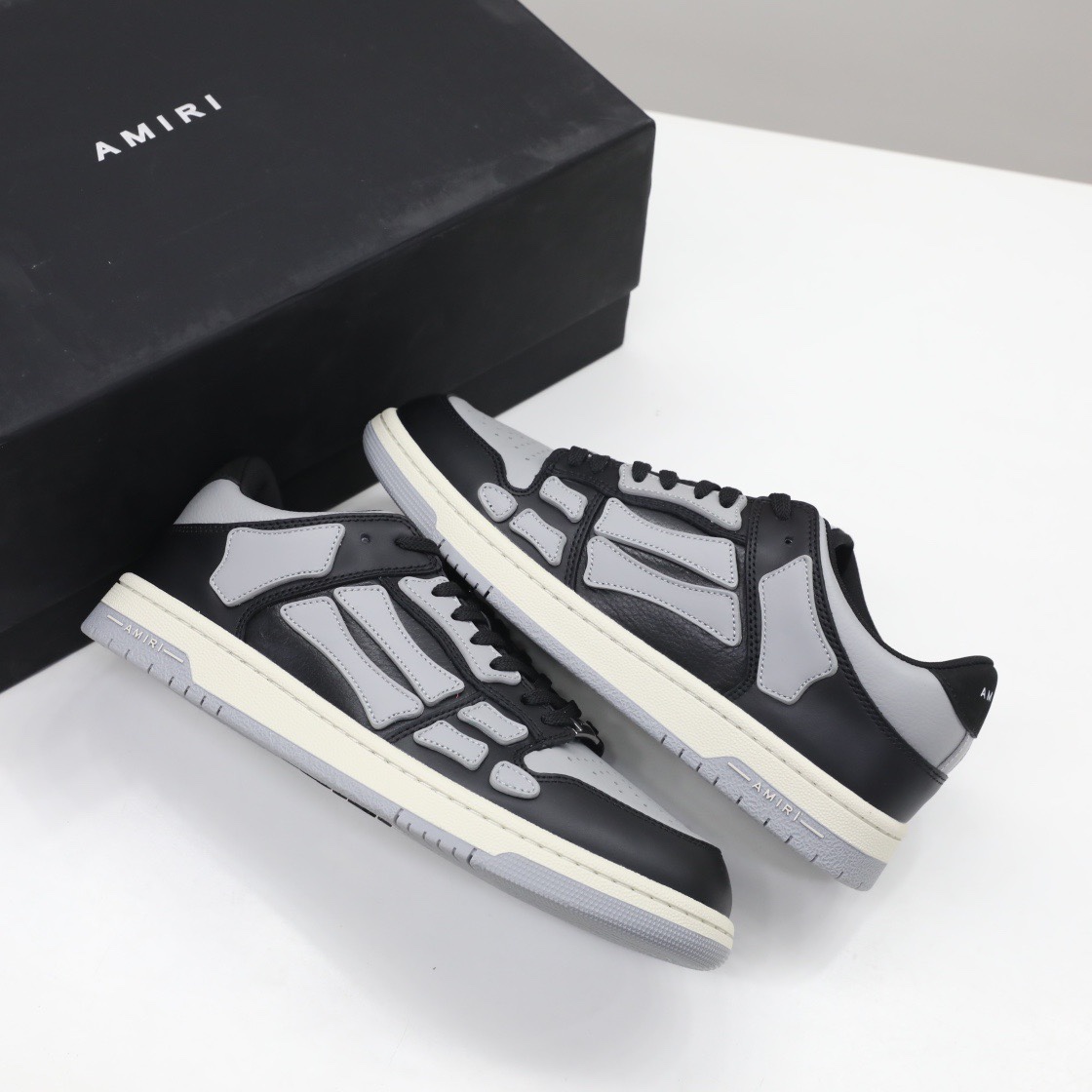 Amiri Skel-Top Low Sneaker - DesignerGu