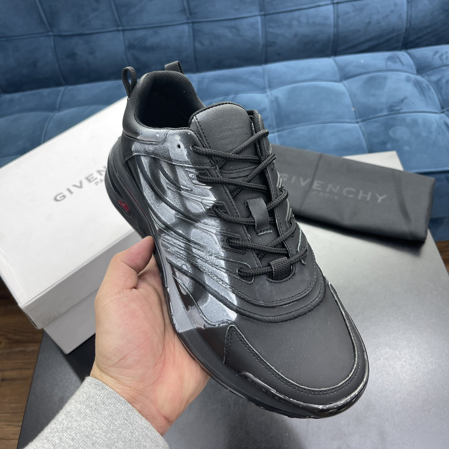 Givenchy Logo Sneakers In Black - DesignerGu