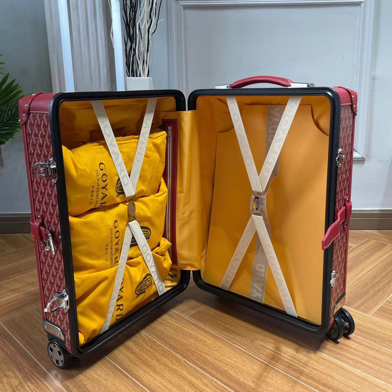 Goyard Satolas GM Rolling Suitcase - DesignerGu