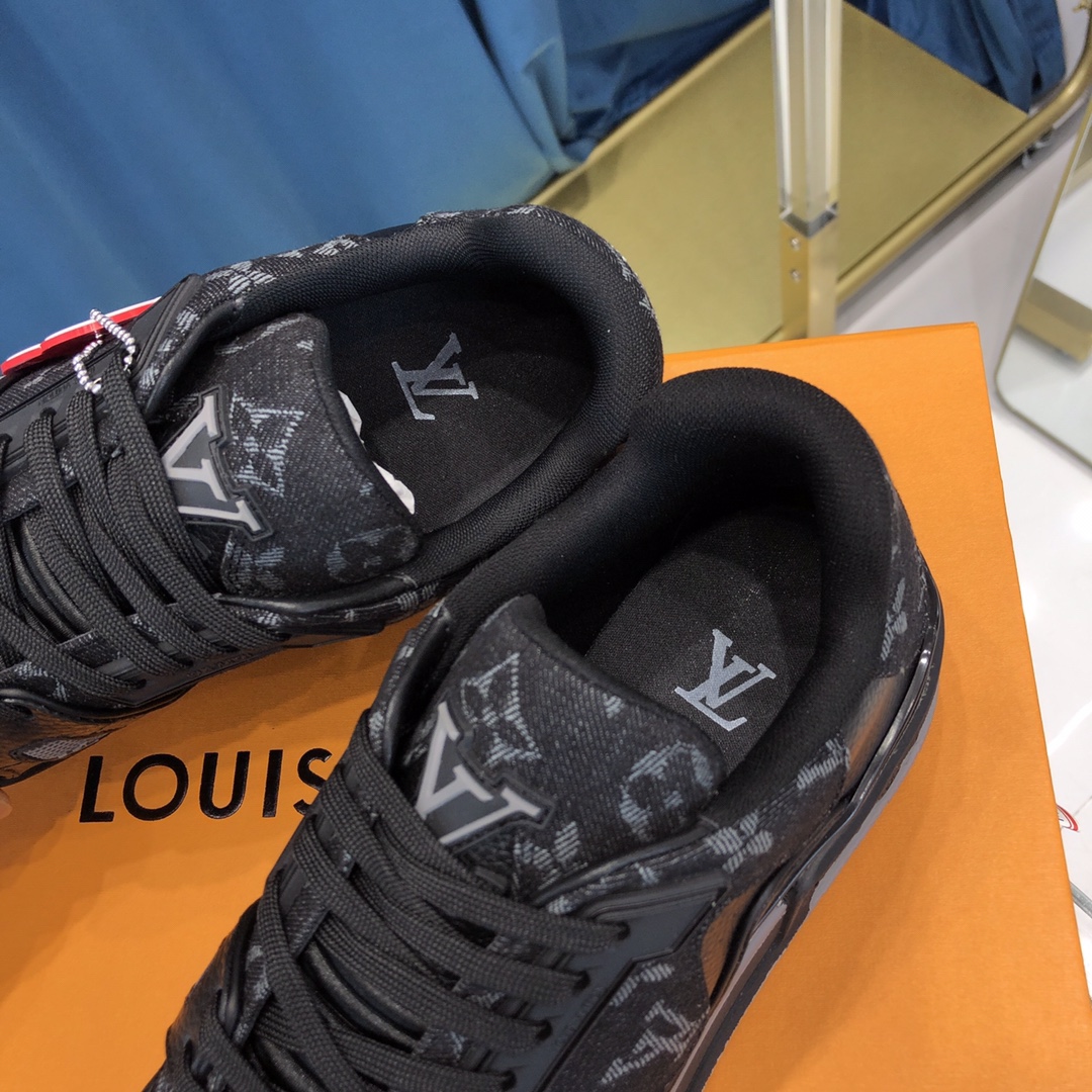 Louis Vuitton LV Trainer Sneaker    1A9IPP - DesignerGu