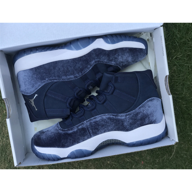 Air Jordan 11 Velvet WMNS “Midnight Navy” Sneaker      AR0715-441  - DesignerGu