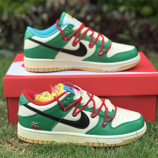 Nike Dunk  Low Sneaker    DH0952-100 - DesignerGu