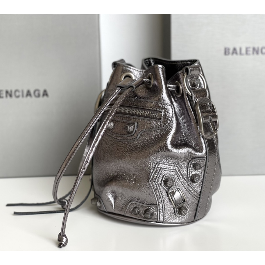 Balenciaga Le Cagole XS Bucket Bag Metallized With Rhinestones - DesignerGu