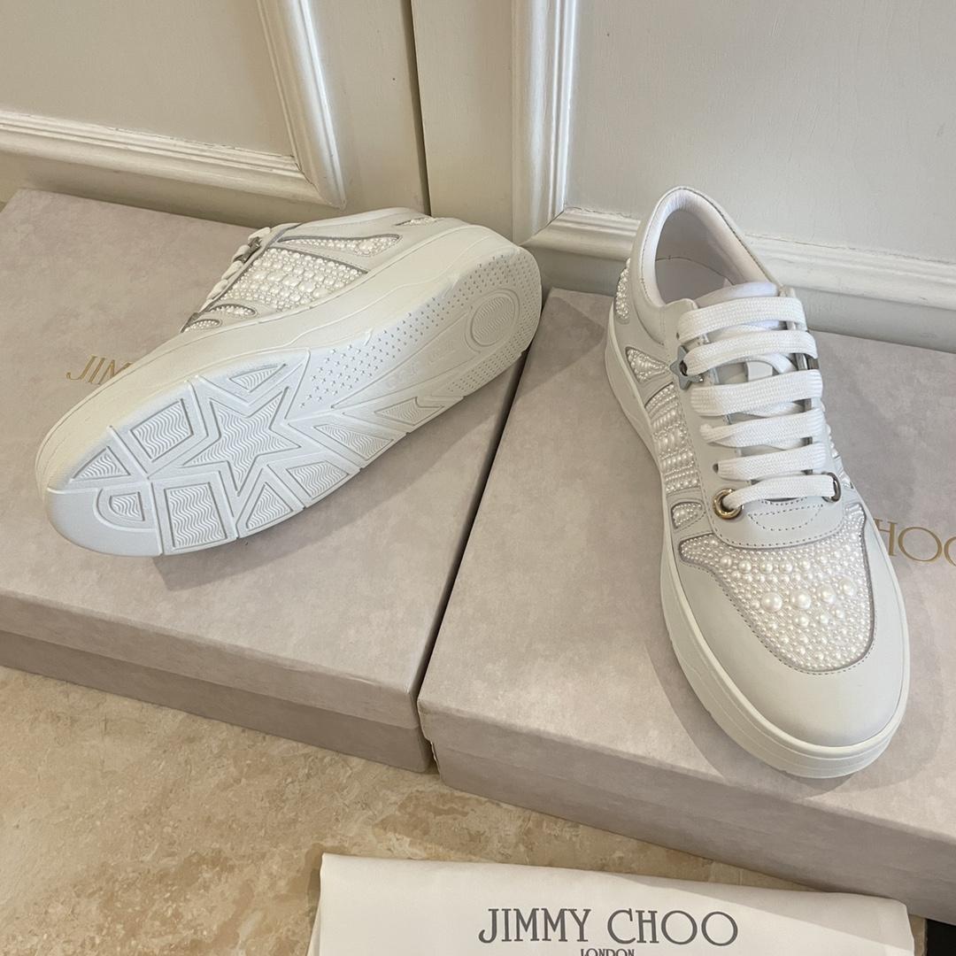 Jimmy Choo Hawaii/F White Calf Leather And Canvas Low Top Trainers With Pearl Embellishment - DesignerGu