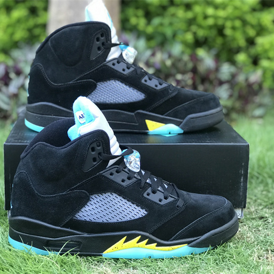 Nike Air Jordan Retro 5