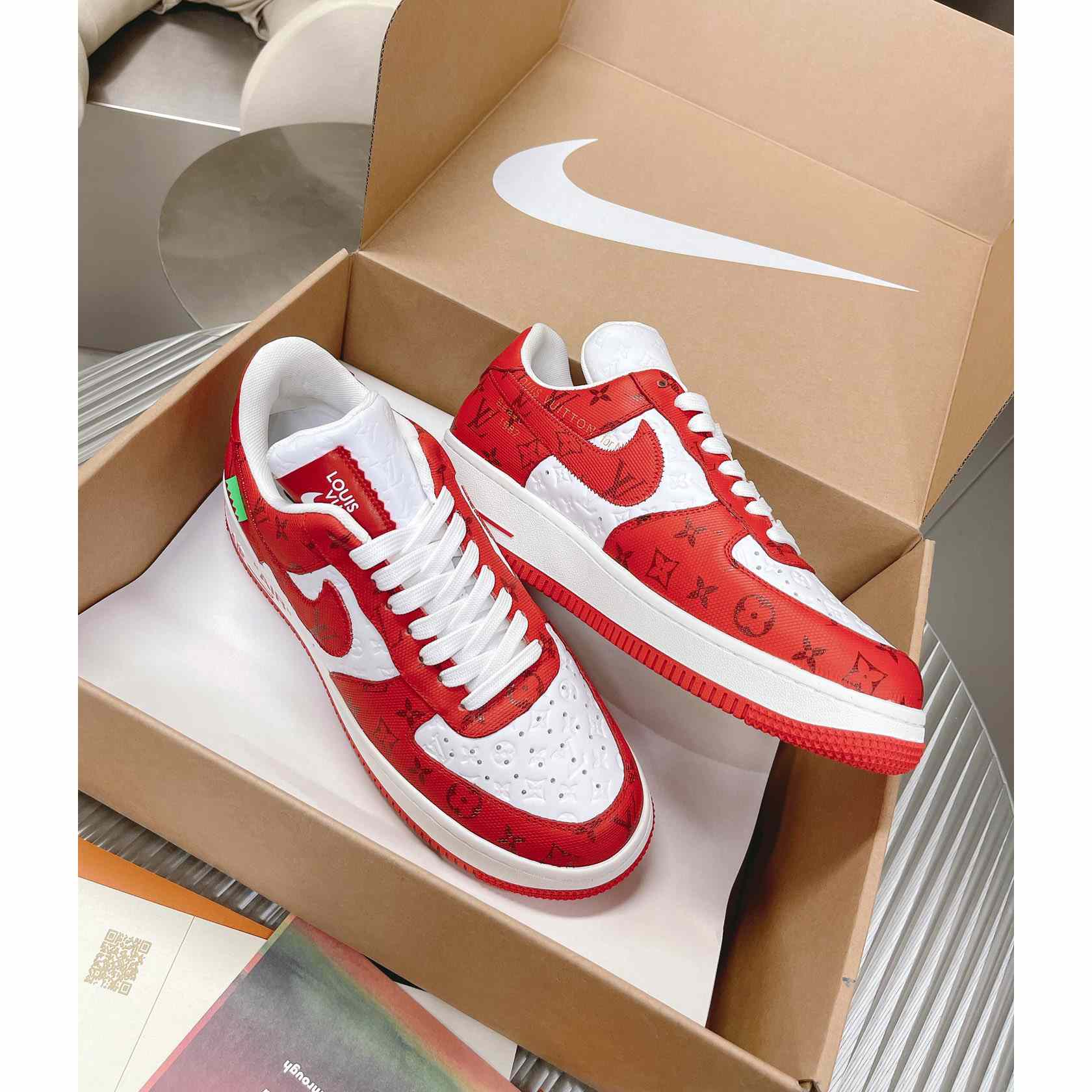 Louis Vuitton x Air Jordan1 Low AJ1 Sneaker - DesignerGu