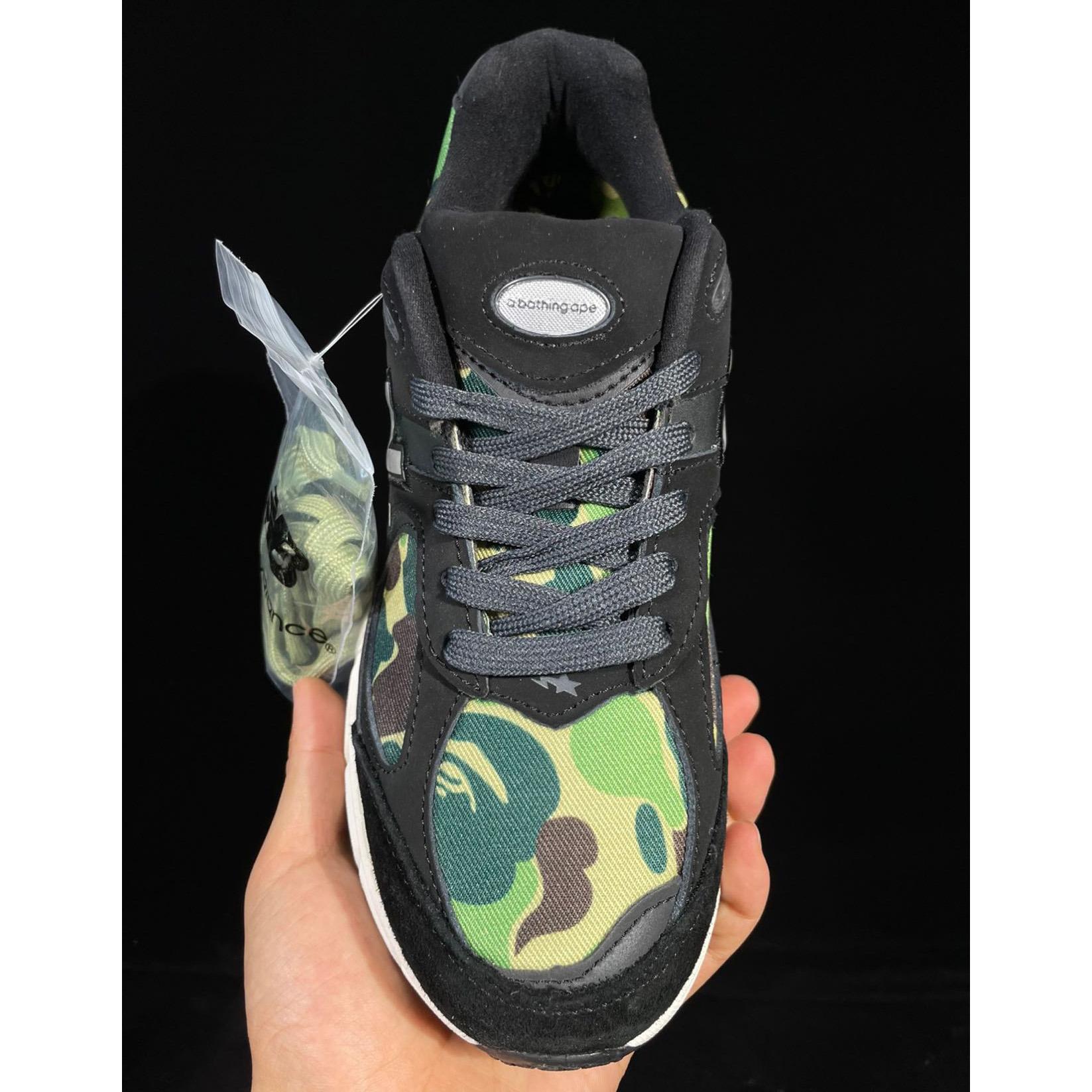 New Balance 2002R x Bape Sneakers             M2002RBF  - DesignerGu