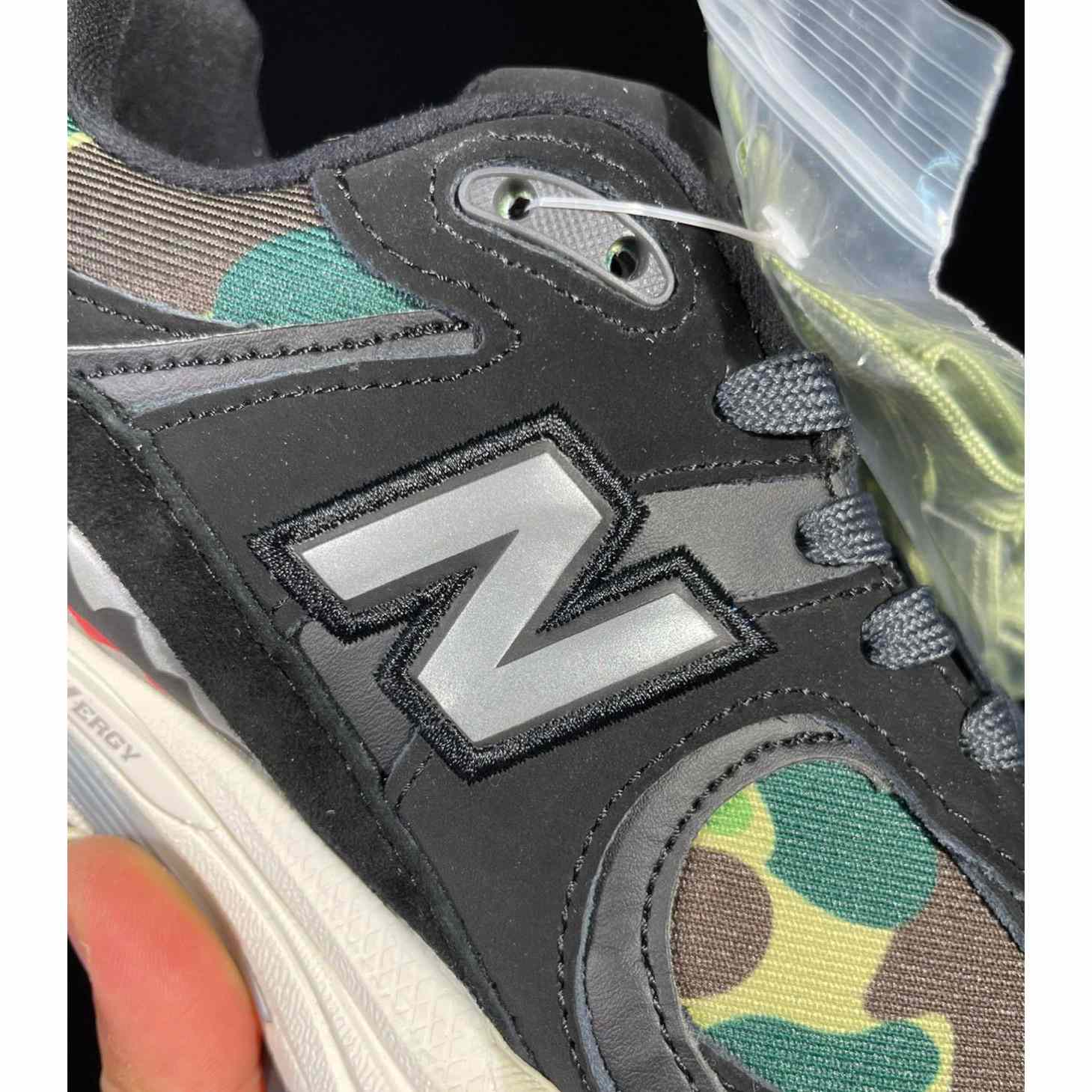 New Balance 2002R x Bape Sneakers             M2002RBF  - DesignerGu