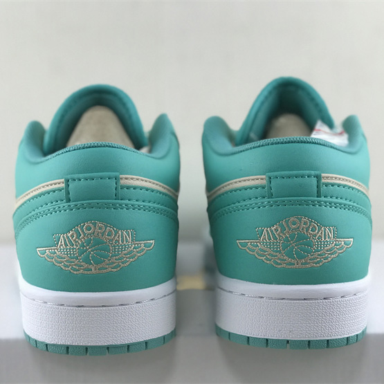 Air Jordan 1 Low Surface Sneaker    DC0774-131 - DesignerGu