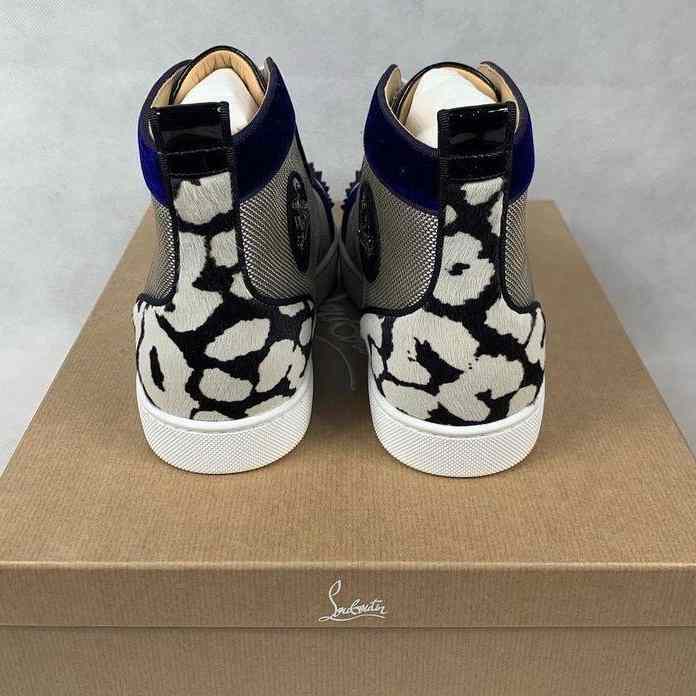 Christian Louboutin Sneaker - DesignerGu