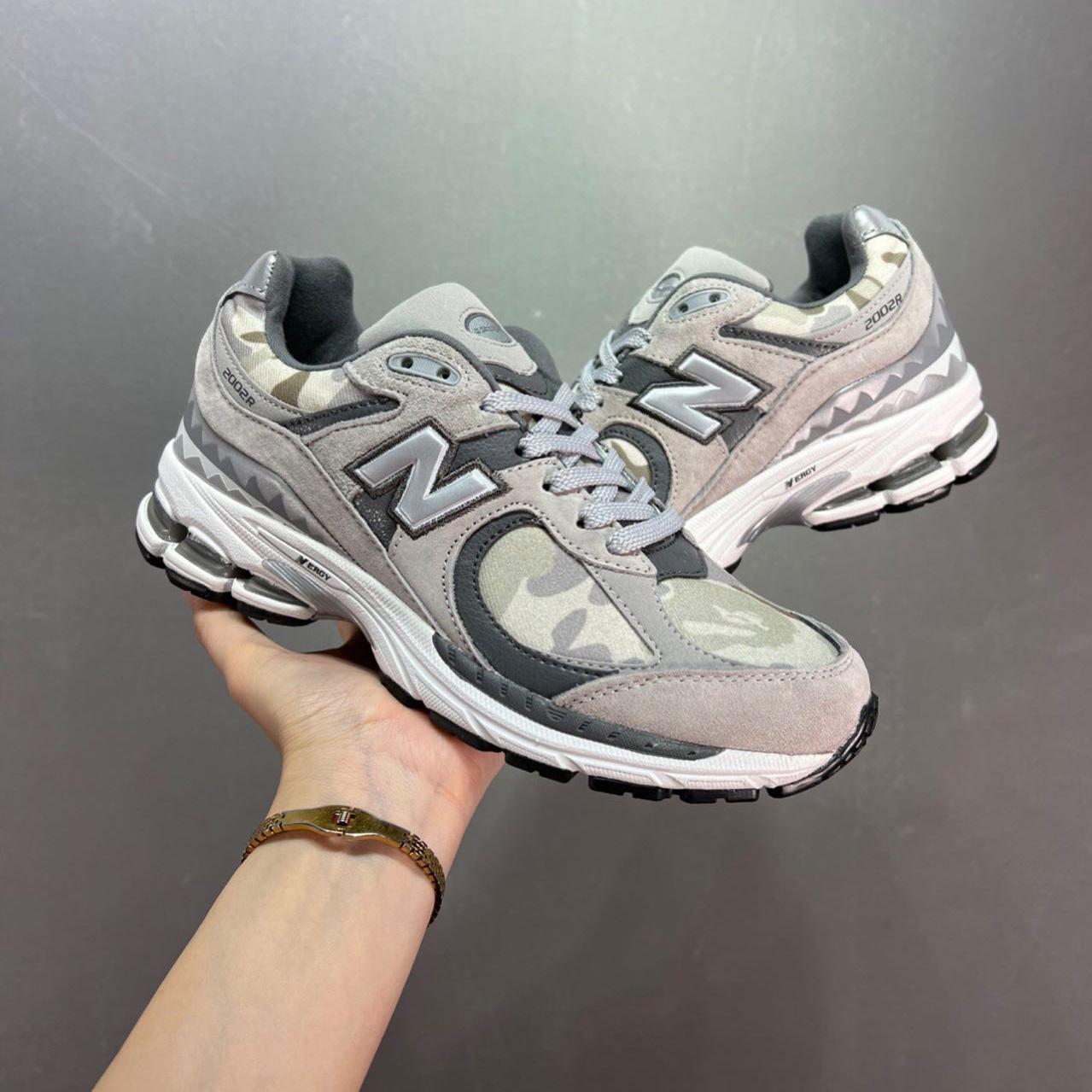 New Balance 2002R x Bape Sneakers             M2002RBF  - DesignerGu