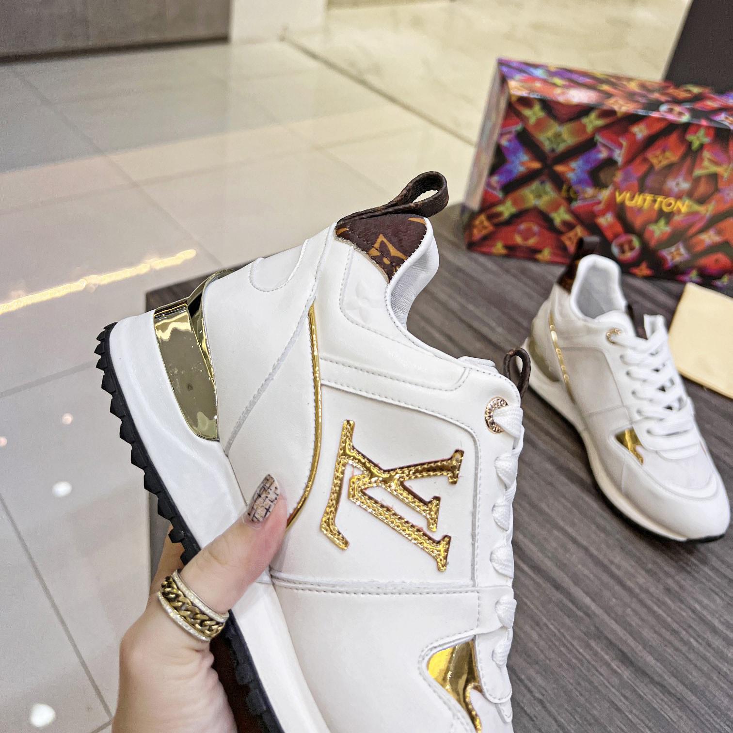 Louis Vuitton Run away Sneaker      1AAP40 - DesignerGu