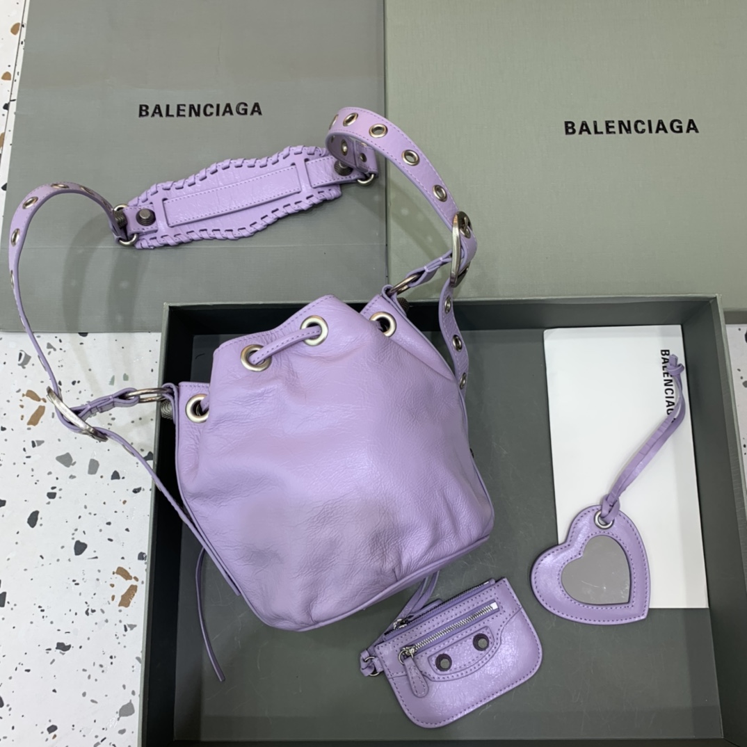 Balenciaga Le Cagole XS Bucket Bag In Light Purple Arena Lambskin, Aged-Silver Hardware(15-19.8-17.8cm) - DesignerGu