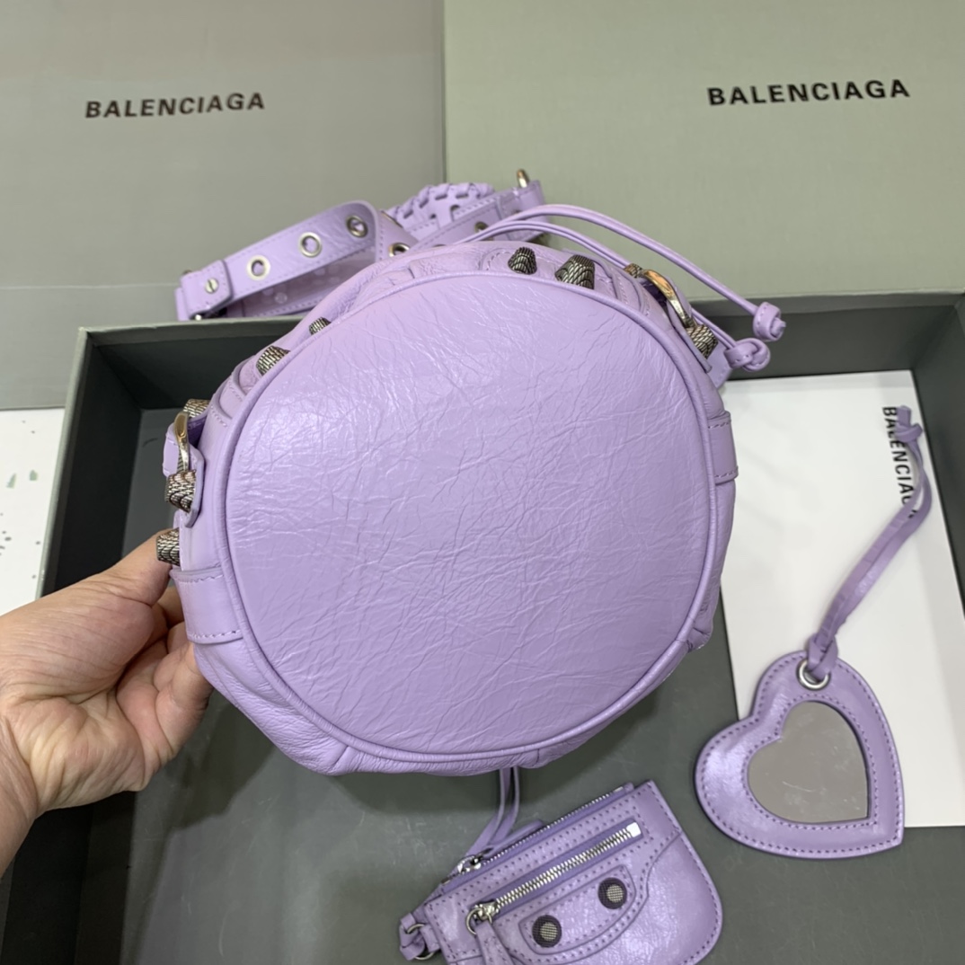 Balenciaga Le Cagole XS Bucket Bag In Light Purple Arena Lambskin, Aged-Silver Hardware(15-19.8-17.8cm) - DesignerGu