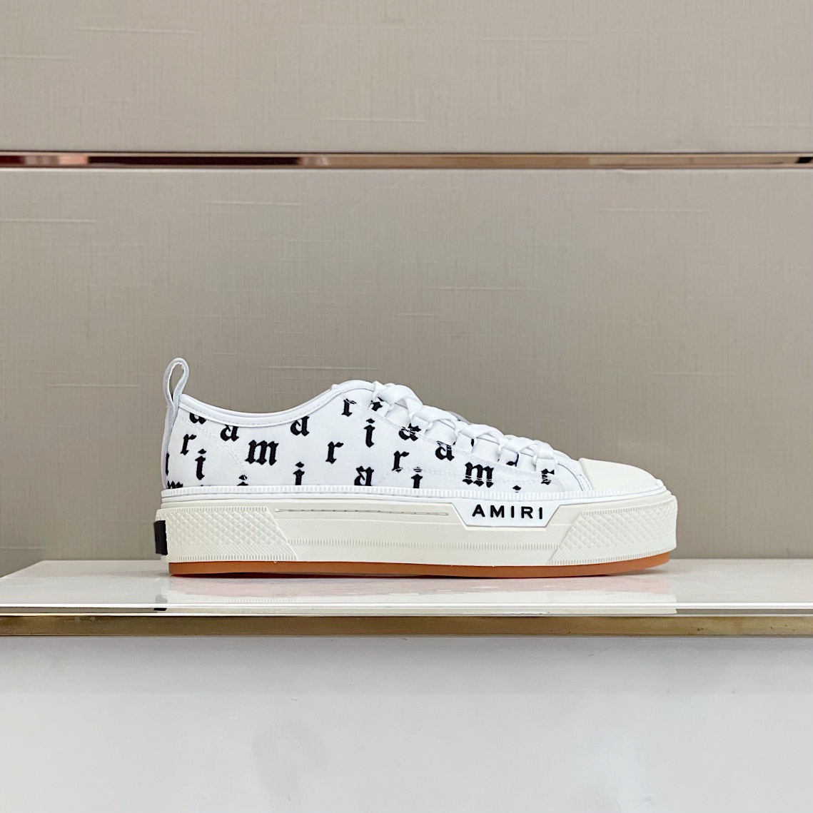 Amiri Male Low Top Sneaker - DesignerGu