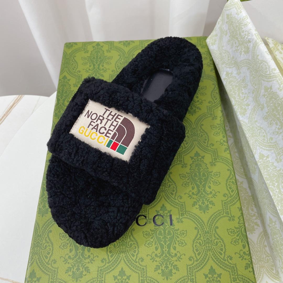 The North Face x Gucci Slide - DesignerGu