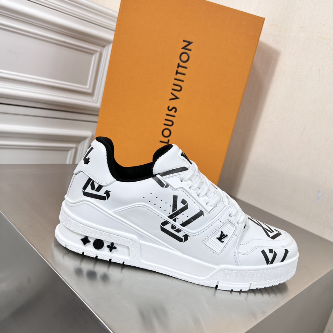 Louis Vuitton LV Trainer Sneaker    (Upon uk size)   1AAGXZ - DesignerGu