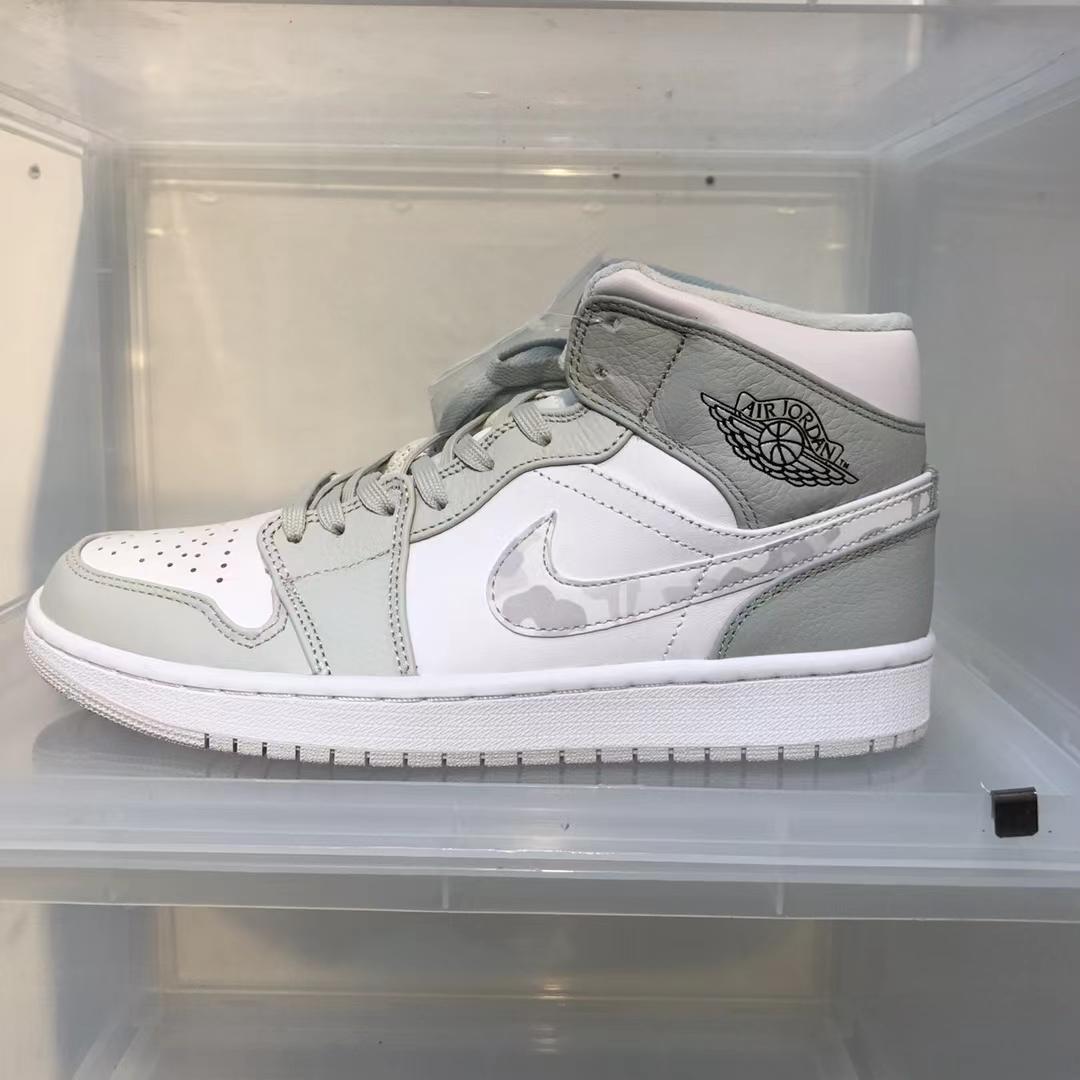 Air Jordan 1 Mid Sneaker     688450550 - DesignerGu