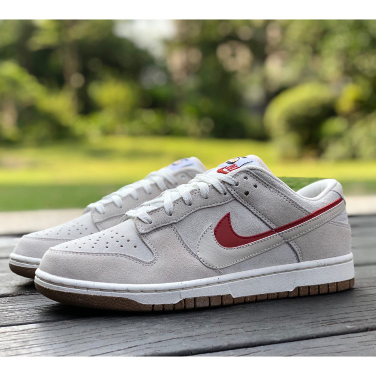 Nike Low SE 85 Sneaker        DO9457-100 - DesignerGu