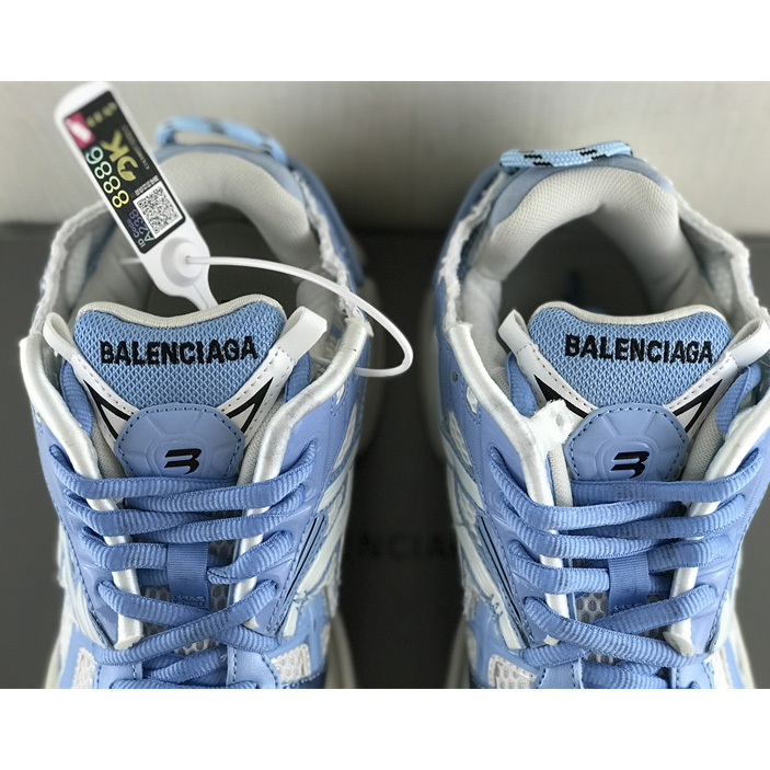 Balenciaga Runner Sneaker  - DesignerGu