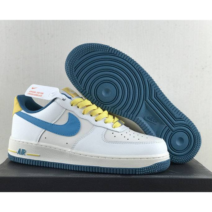 Air Force 1'07 Low Retro SP Sneaker     CW3388-203 - DesignerGu